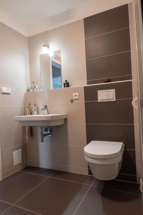 Nove Sady Olomouc Lägenhet Exteriör bild